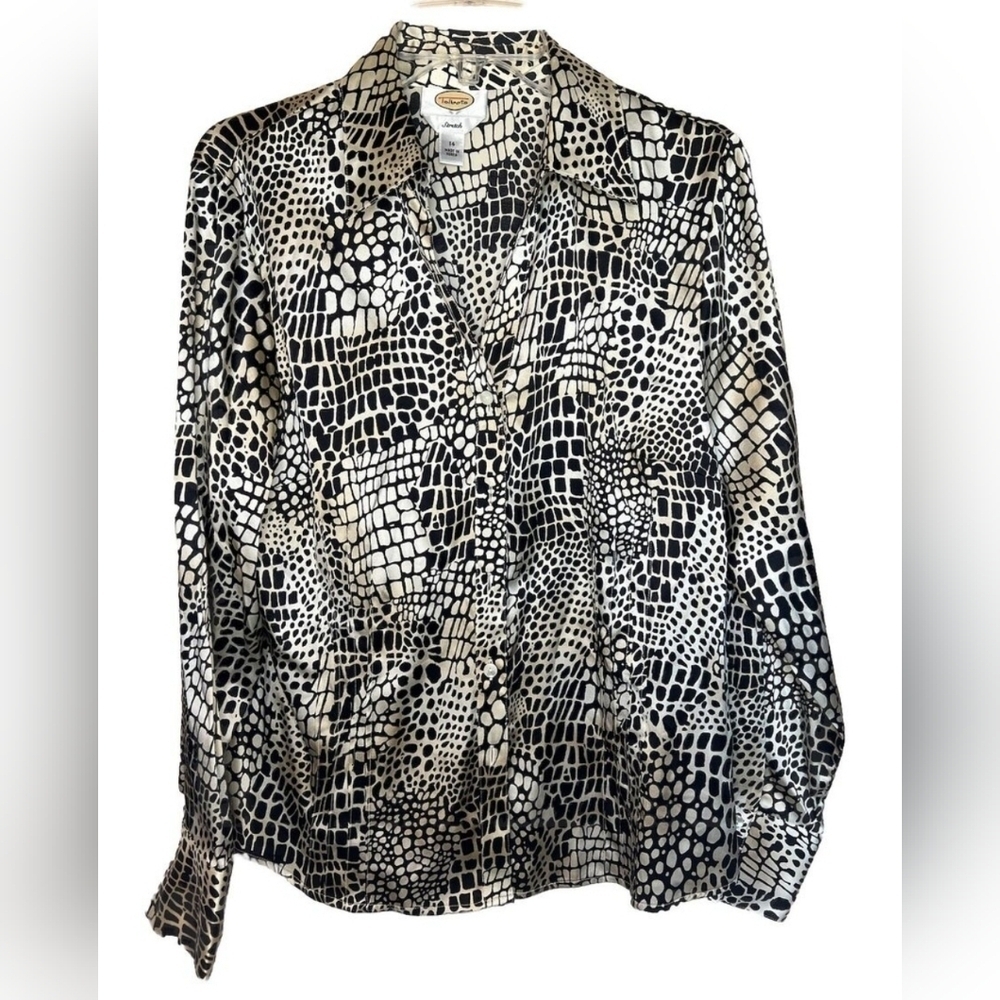 Talbots Women Button Up Shirt Beige Animal Print Long Sleeve Cuff Stretch 12